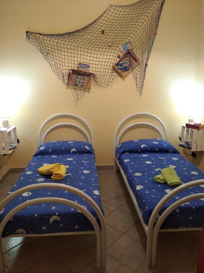 Casa Bon' Aria Fronte Mare Sud Sardegna Villa La Maddalena  Kültér fotó