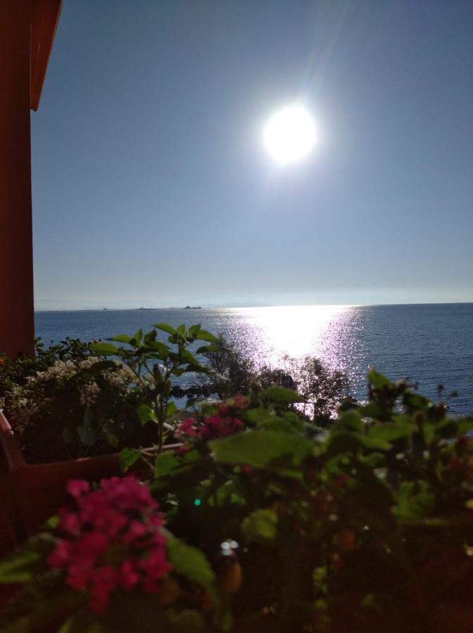 Casa Bon' Aria Fronte Mare Sud Sardegna Villa La Maddalena  Kültér fotó